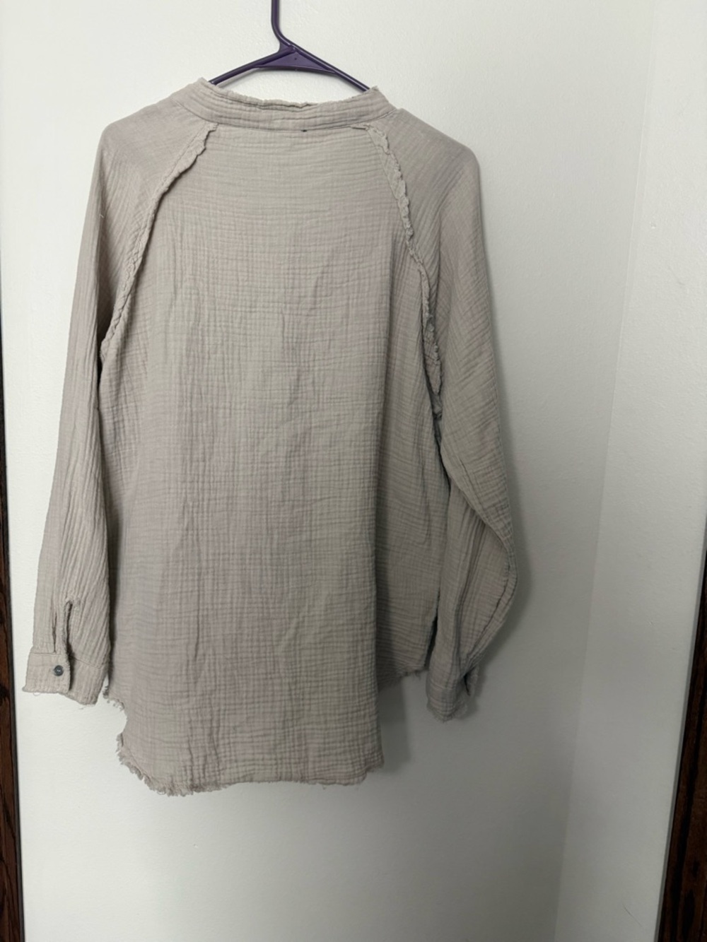 Zenana Gauze Button Down Shacket Top Small Neutral Raw Hem Boho Oversized - Picture 7 of 11